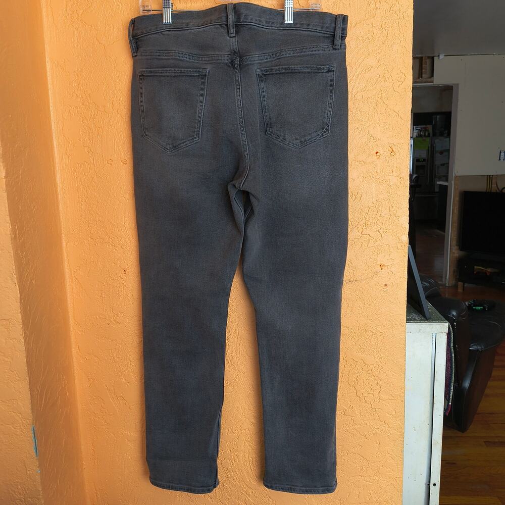 Banana Republic "Legacy" Men's 34X30 Stone Grey Slim Fit Jeans